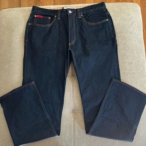 Men’s Mountain Khakis dark wash jeans, size 34/32